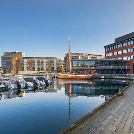 Downtown With Balcony Apartment Stavanger