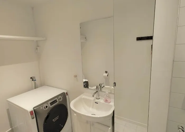 Downtown With Balcony *